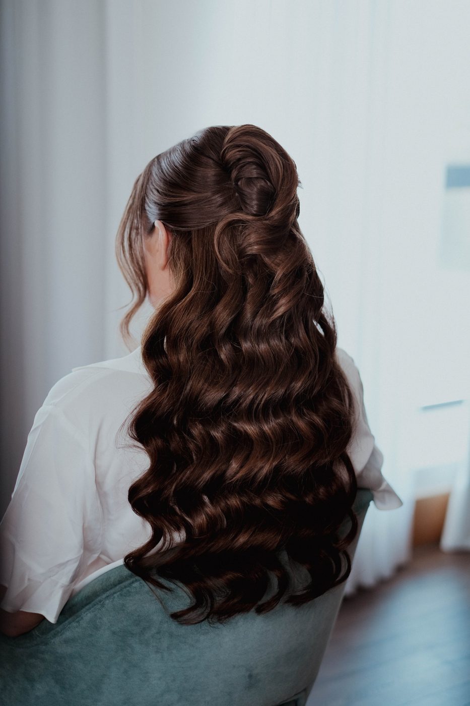 Bridal hairstyle by Nikoleta Makeup & Team, photo 38