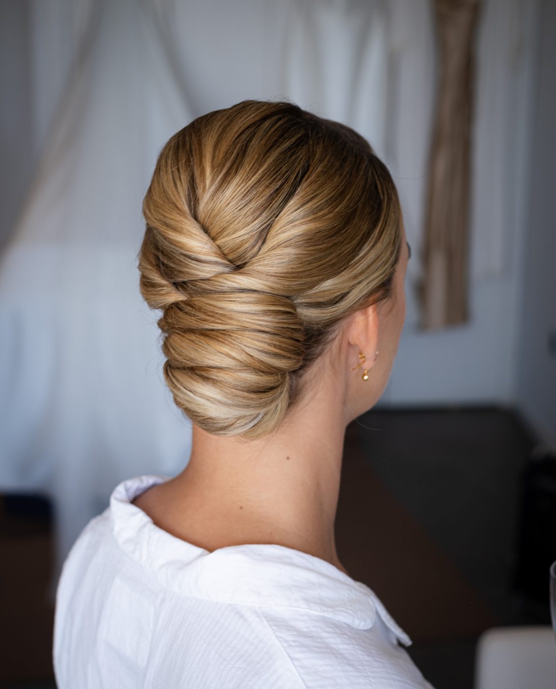Bridal hairstyle by Nikoleta Makeup & Team, photo 51